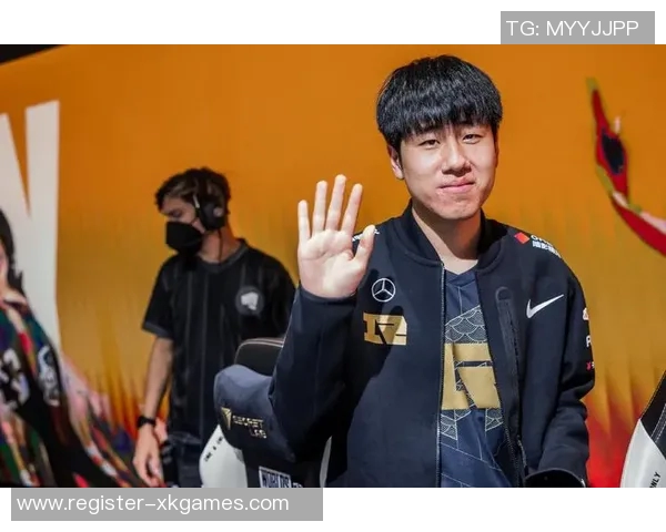 全明星赛中RNG团队协作表现分析与点评展现团队默契与配合能力